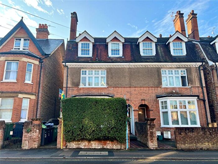 Studio For Sale In York Road, Guildford, Surrey, GU1
