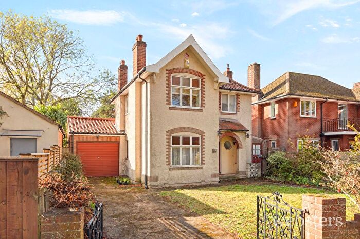 3 Bedroom Detached House For Sale In Christchurch Road, Norwich, NR2