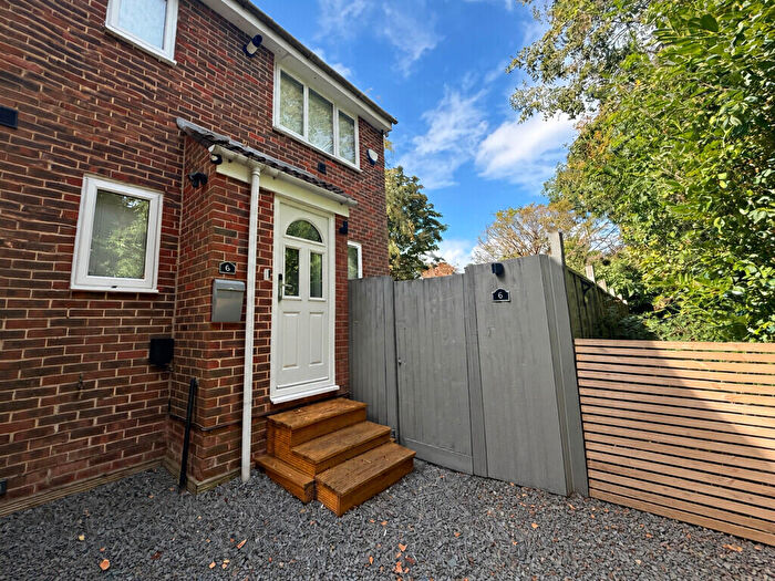 1 Bedroom End Of Terrace House To Rent In Daisy Mead, Waterlooville, PO7