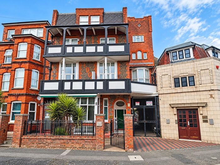 1 Bedroom Flat To Rent In Cliftonville Avenue, Margate, Kent, CT9
