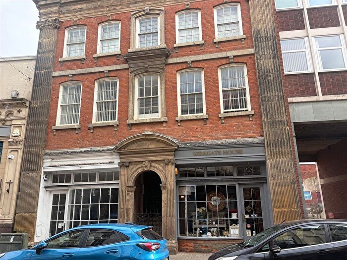 1 Bedroom Flat For Sale In St Nicholas Street, Scarborough, YO11