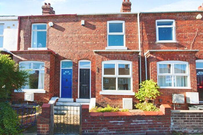 2 Bedroom Terraced House For Sale In Huntington Road, York, YO31