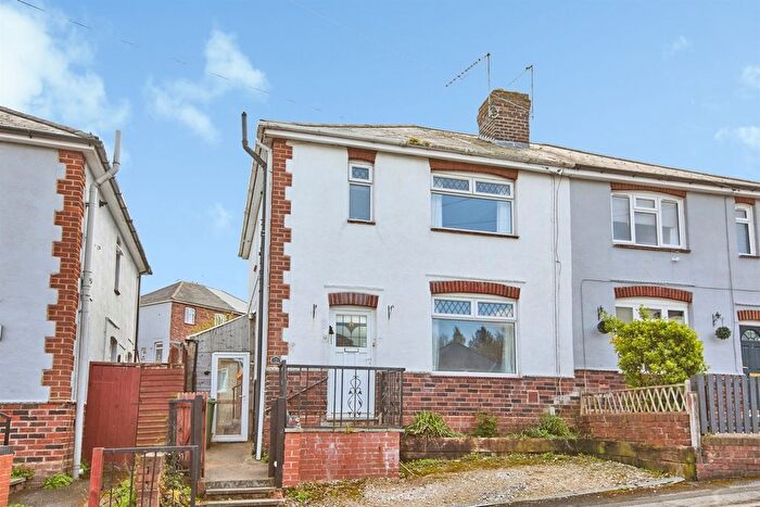 3 Bedroom Semi-Detached House For Sale In Ella Bank Road, Heanor, DE75