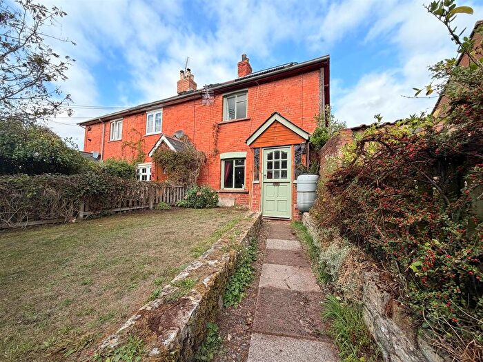 2 Bedroom End Of Terrace House For Sale In Parsonage Lane, Silverton, Exeter, EX5