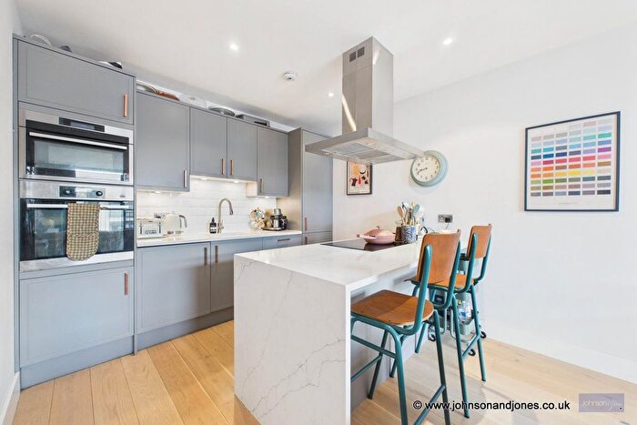 2 Bedroom Flat For Sale In Charles House, Chertsey, KT16