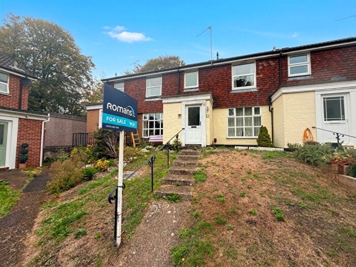 3 Bedroom Terraced House For Sale In Valroy Close, Camberley, Surrey, GU15