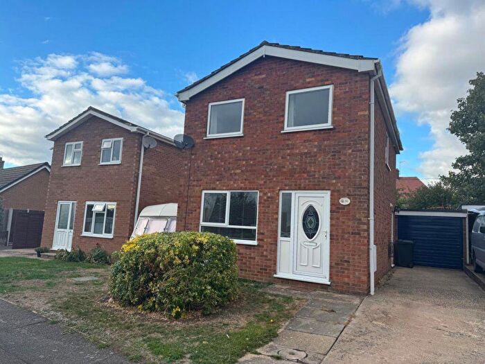 3 Bedroom Detached House To Rent In Holmes Avenue, Raunds, NN9