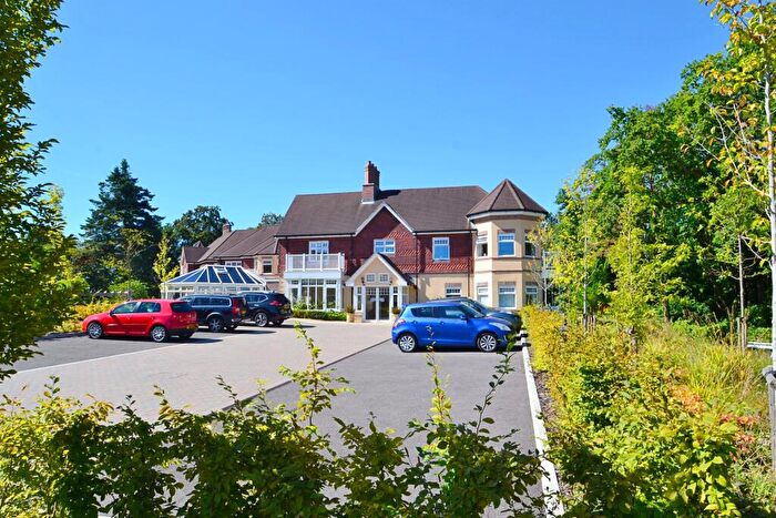 2 Bedroom Retirement Property To Rent In Ashley Heath, BH24