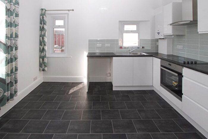 1 Bedroom Flat To Rent In Melbourne Terrace, Clevedon, BS21