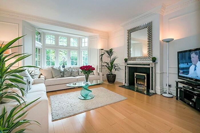4 Bedroom Flat For Sale In Knightsbridge, Parkside Knightsbridge, SW1X
