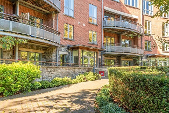 2 Bedroom Flat To Rent In Redland Court Road, Bristol, BS6