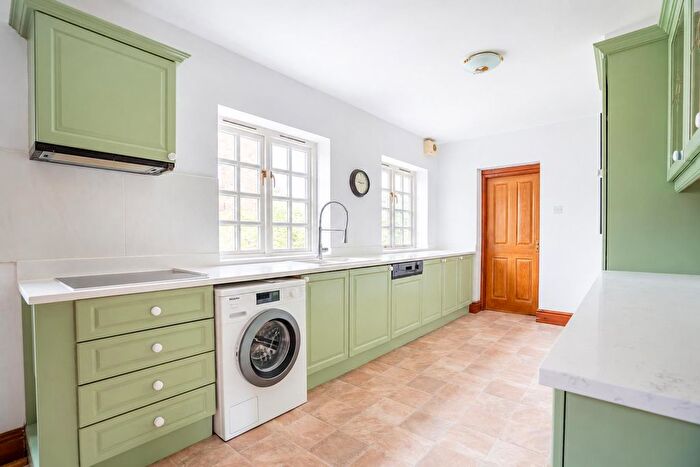 4 Bedroom Detached House For Sale In Shirbutt Lane, Hessay, York, YO26