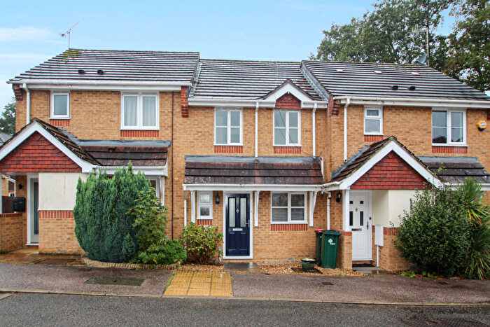 2 Bedroom Terraced House To Rent In Stable Close | Maidenbower | Crawley | | New Move Estate Agents, RH10