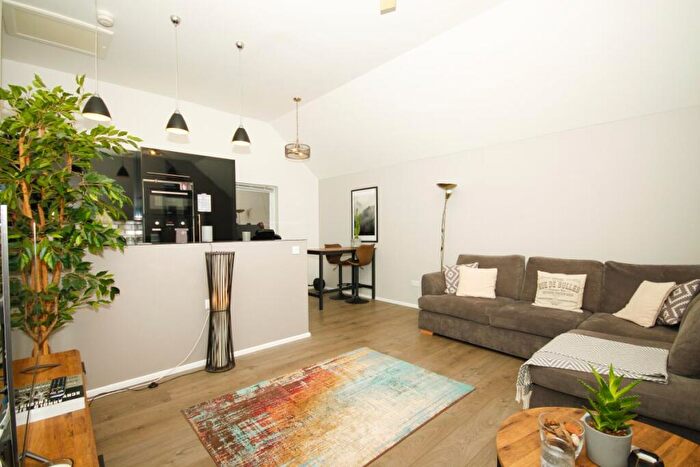 2 Bedroom Flat For Sale In Fire Opal Way, Sittingbourne, ME10