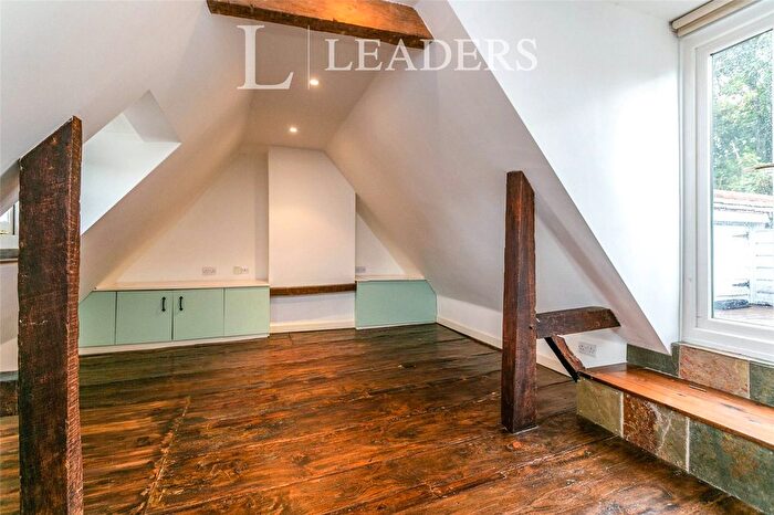 2 Bedroom Maisonette For Sale In Otford, Sevenoaks, TN14
