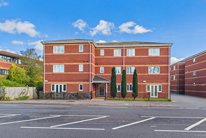 2 Bedroom Flat For Sale In Bristol Road, Quedgeley, Gloucester, GL2