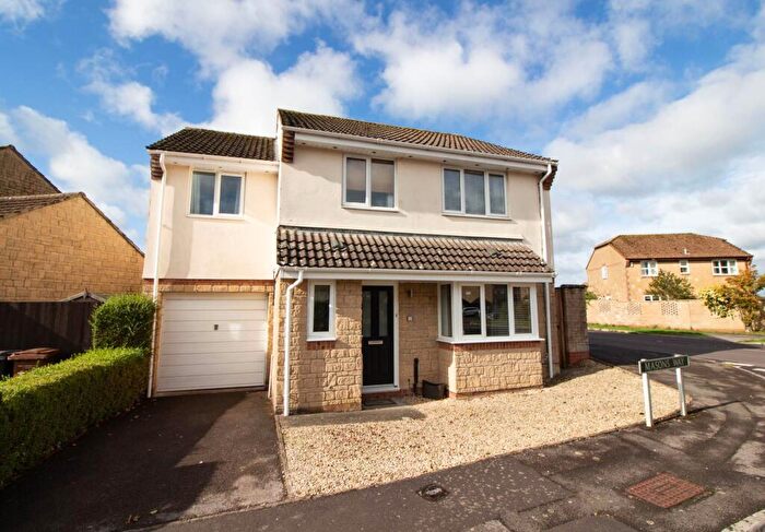 4 Bedroom Detached House For Sale In Masons Way, Frome, BA11