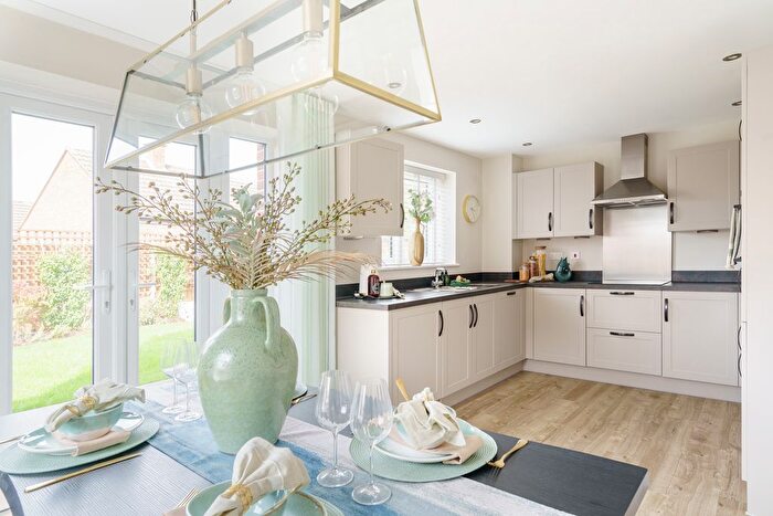 3 Bedroom Semi-Detached House For Sale In Freeman Drive, Ludgershall, SP11