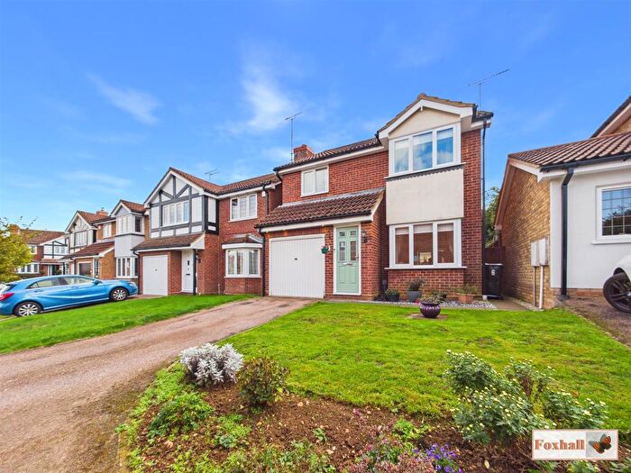 3 Bedroom Detached House For Sale In Hintlesham Close, Rushmere St. Andrew, Ipswich, IP4