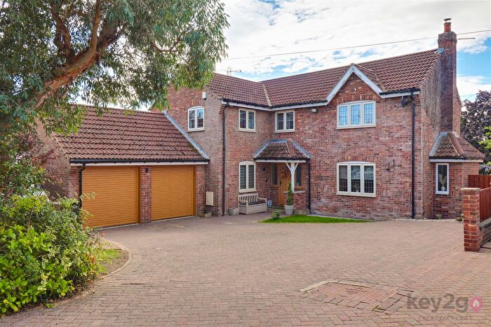 4 Bedroom Detached House For Sale In Walseker Lane, Woodall, Harthill, Sheffield, S26