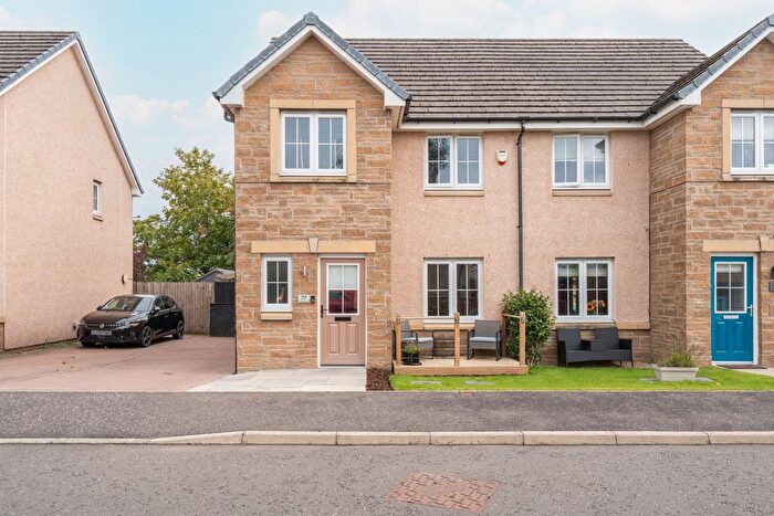 3 Bedroom Semi-Detached House For Sale In Lochty Drive, Kinglassie, Lochgelly, KY5