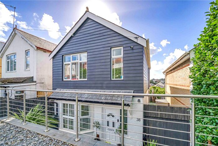 3 Bedroom Detached House For Sale In Lincoln Road, Parkstone, Poole, Dorset, BH12