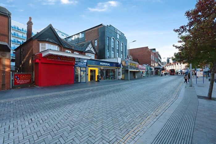 1 Bedroom Flat For Sale In Station Road, Harrow, HA1