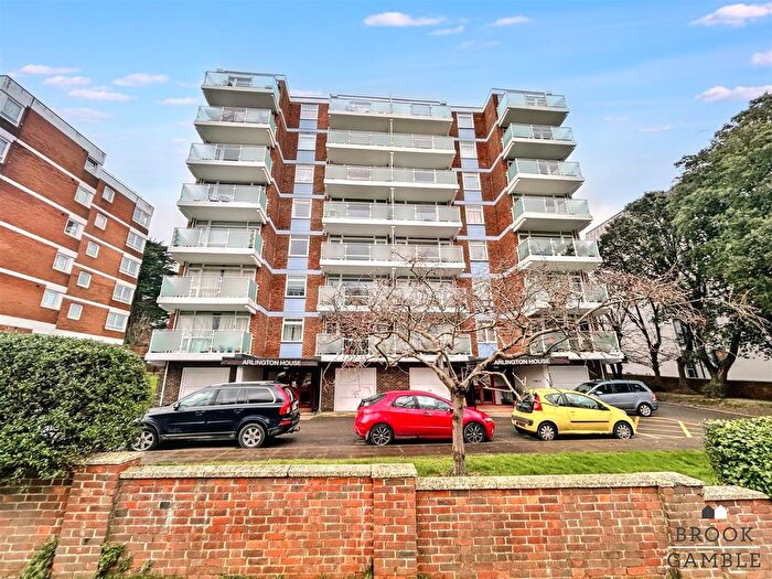 2 Bedroom Flat For Sale In Upperton Road, Eastbourne, BN21