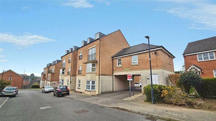 1 Bedroom Maisonette For Sale In Stowe Drive, Rugby, Warwickshire, CV22
