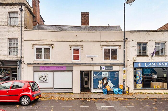 1 Bedroom Flat For Sale In Sidmouth Street, Devizes, SN10