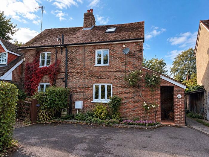 3 Bedroom Cottage For Sale In Hawthorn Cottages, Woodside Road, Chiddingfold, Godalming, Surrey, GU8