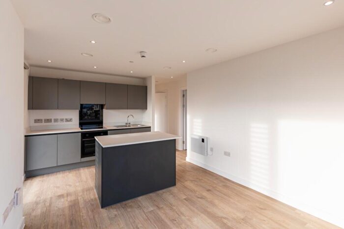 2 Bedroom Flat To Rent In Flat, Pall Mall, Liverpool, L3