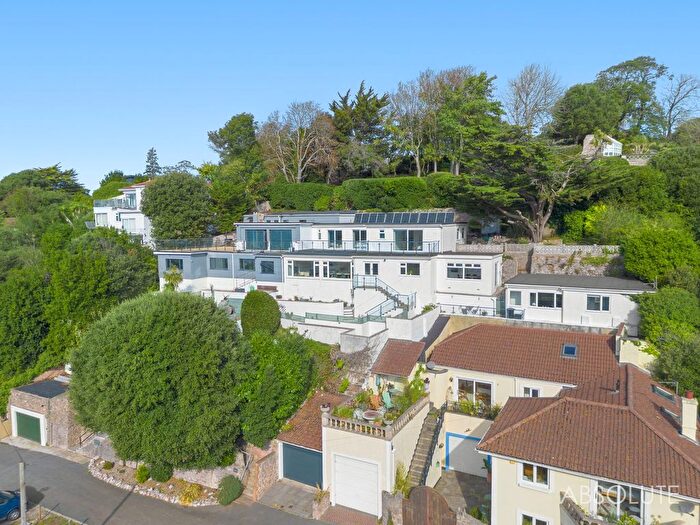 5 Bedroom Property For Sale In Museum Road, Torquay, TQ1