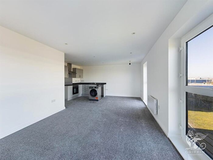 1 Bedroom Flat To Rent In Melbourne Road, Tilbury, RM18