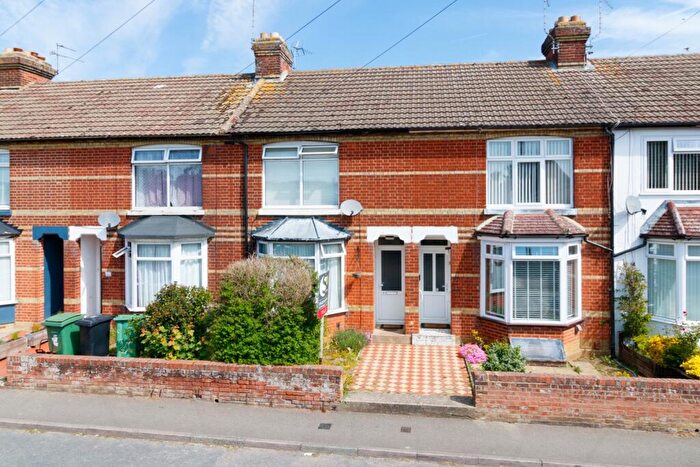 2 Bedroom Terraced House To Rent In Heath Road, Maidstone, ME16