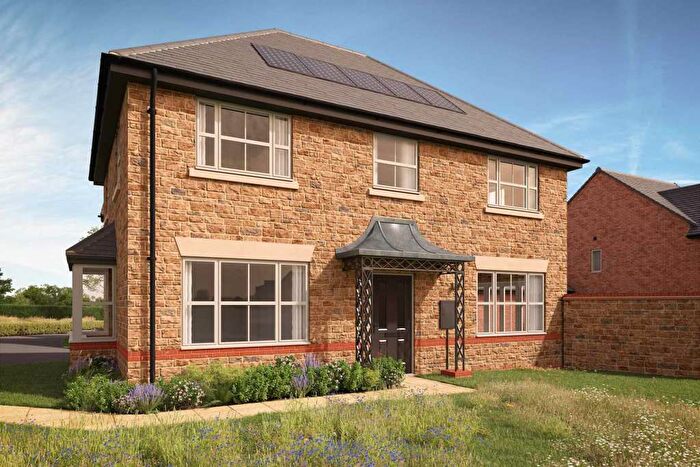 4 Bedroom Detached House For Sale In "The Woolsthorpe" At Agusta Avenue, WR2