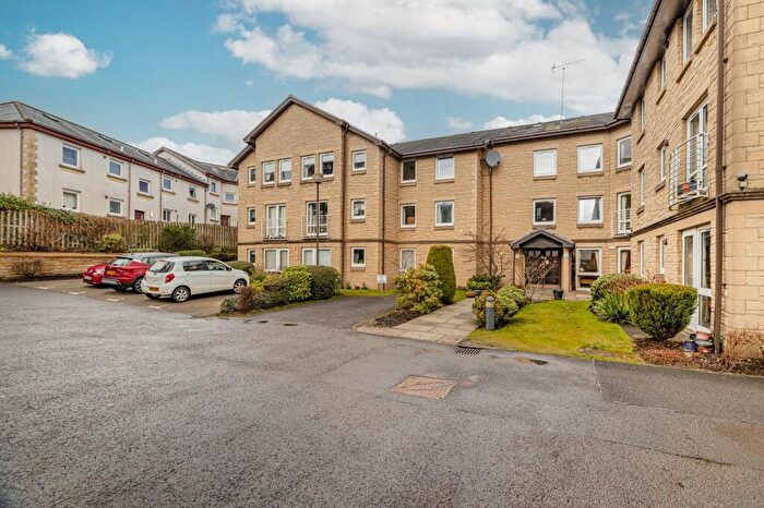 1 Bedroom Apartment For Sale In Main Street, Milngavie, Glasgow, East Dunbartonshire, G62