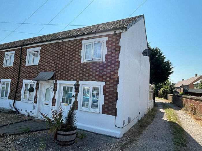 2 Bedroom Cottage For Sale In High Street, Cranfield, Bedford, Bedfordshire., MK43