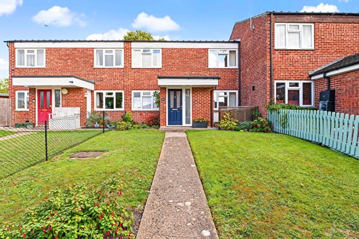 3 Bedroom Terraced House For Sale In The Beeches, Wendover, Aylesbury, HP22