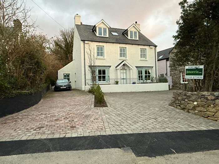 5 Bedroom Detached House For Sale In Llys Y Coed, Feidr Ganol, Newport, SA42