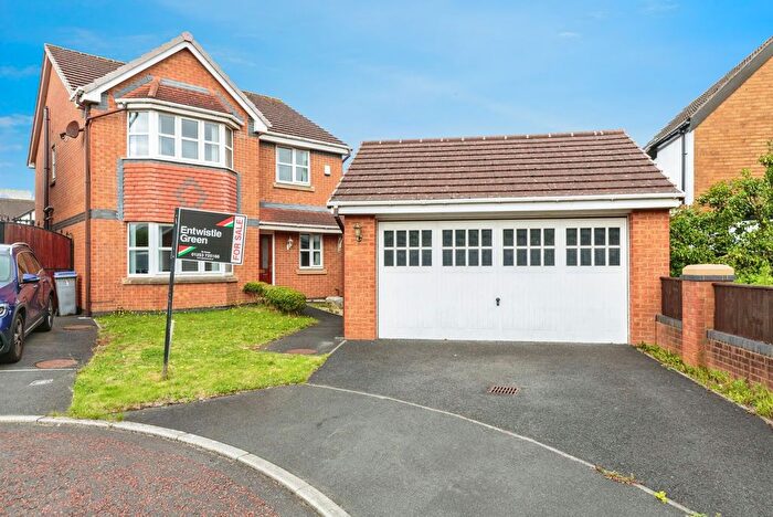 4 Bedroom Detached House For Sale In The Nurseries, Blackpool, Lancashire, FY4