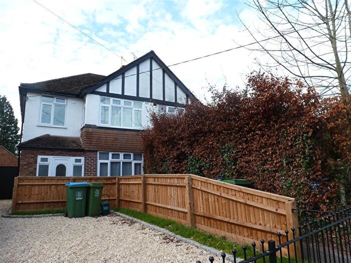 1 Bedroom Maisonette To Rent In London Road, Aston Clinton, Aylesbury, HP22