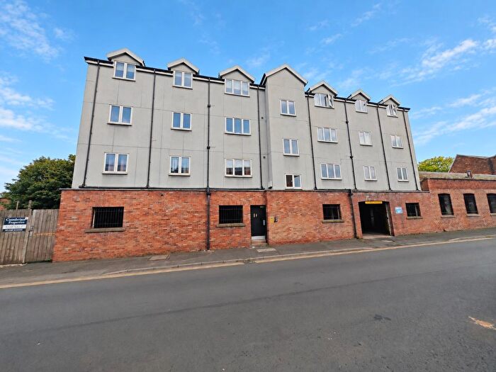 2 Bedroom Flat For Sale In Willow Holme Road, Carlisle, CA2