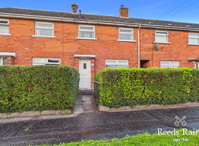 2 Bedroom Mid Terraced House For Sale In Brooklands Gardens, Belfast, BT16