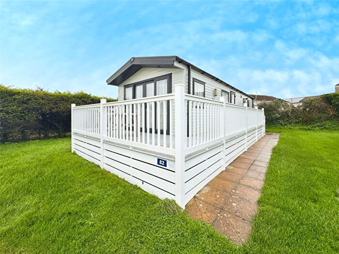 2 Bedroom Property For Sale In Killigarth, Killigarth, Looe, Cornwall, PL13