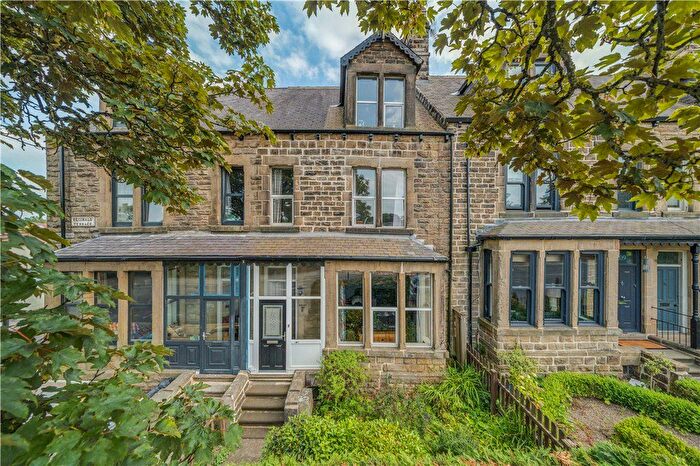 5 Bedroom Terraced House For Sale In Otley Road, Harrogate, North Yorkshire, HG2