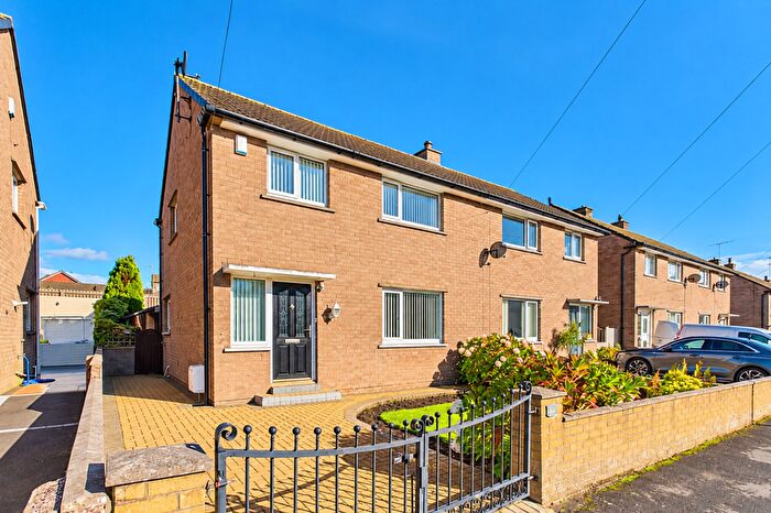3 Bedroom Semi-Detached House For Sale In Peatfield Road, Seaton, CA14