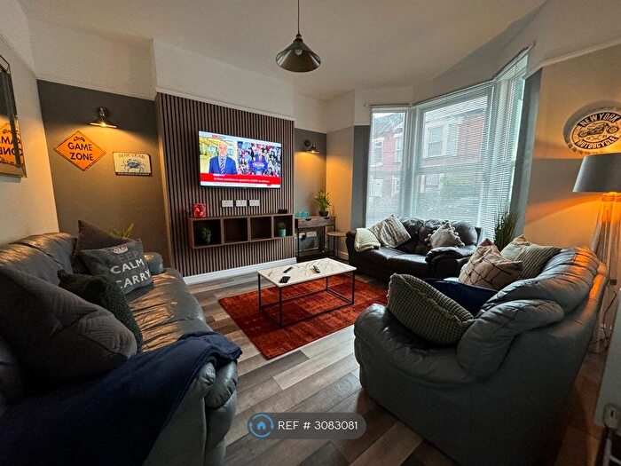 6 Bedroom Terraced House To Rent In Dudley Road, Liverpool, L18