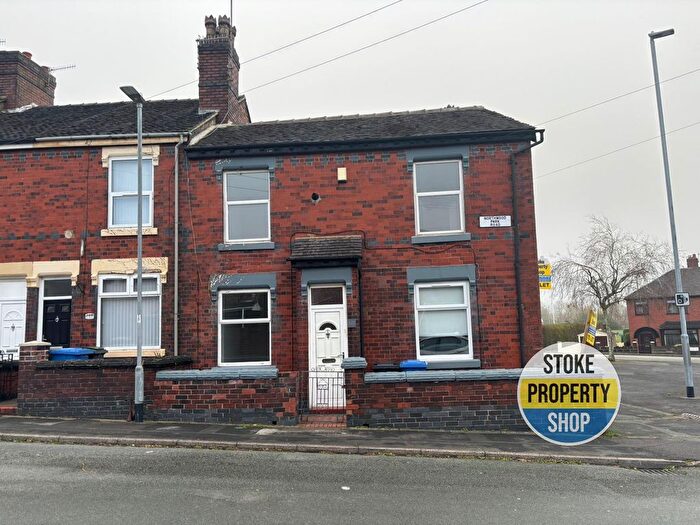 2 Bedroom End Of Terrace House To Rent In Northwood Park Road, Stoke-On-Trent, ST1