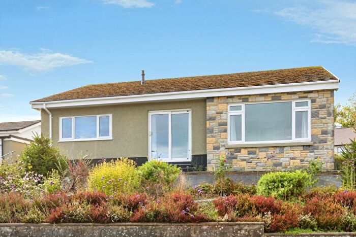 3 Bedroom Bungalow For Sale In Brynglas Crescent, Llangunnor, Carmarthen, Carmarthenshire, SA31